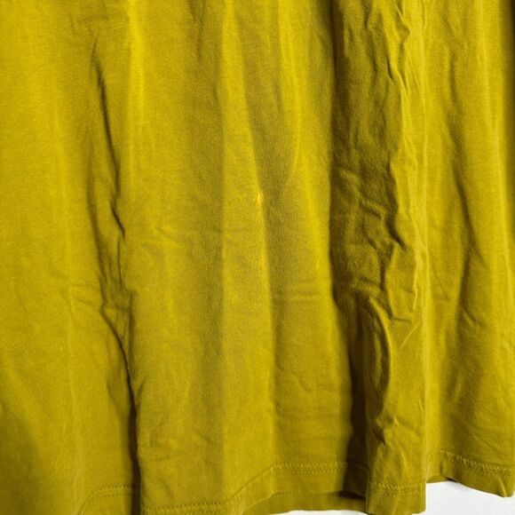 Nike T Shirt‎ Womens Mustard Yellow Size Large Track and Field Nairobi Kenya - Picture 2 of 7